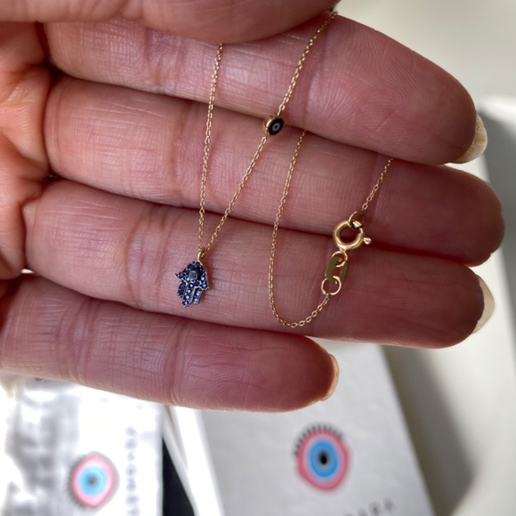 Alemdara Altan Hand of Hamsa Necklace - Picture 4 of 9